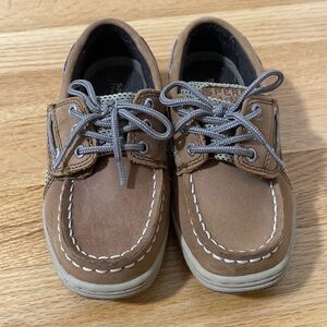 Like new Sperry Top-Sider Khaki Loafers Size Little Boy 10.5
